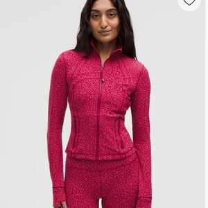 lululemon Leopard Daisy Desert Red Magenta Smoke